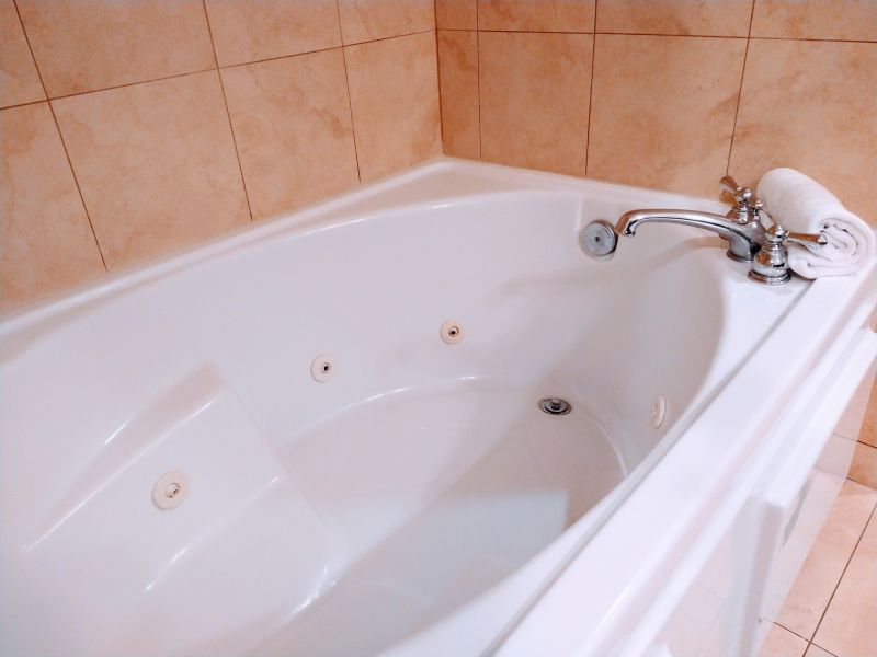 Acrylic Bathtub Installation in Sarasota County, FL
